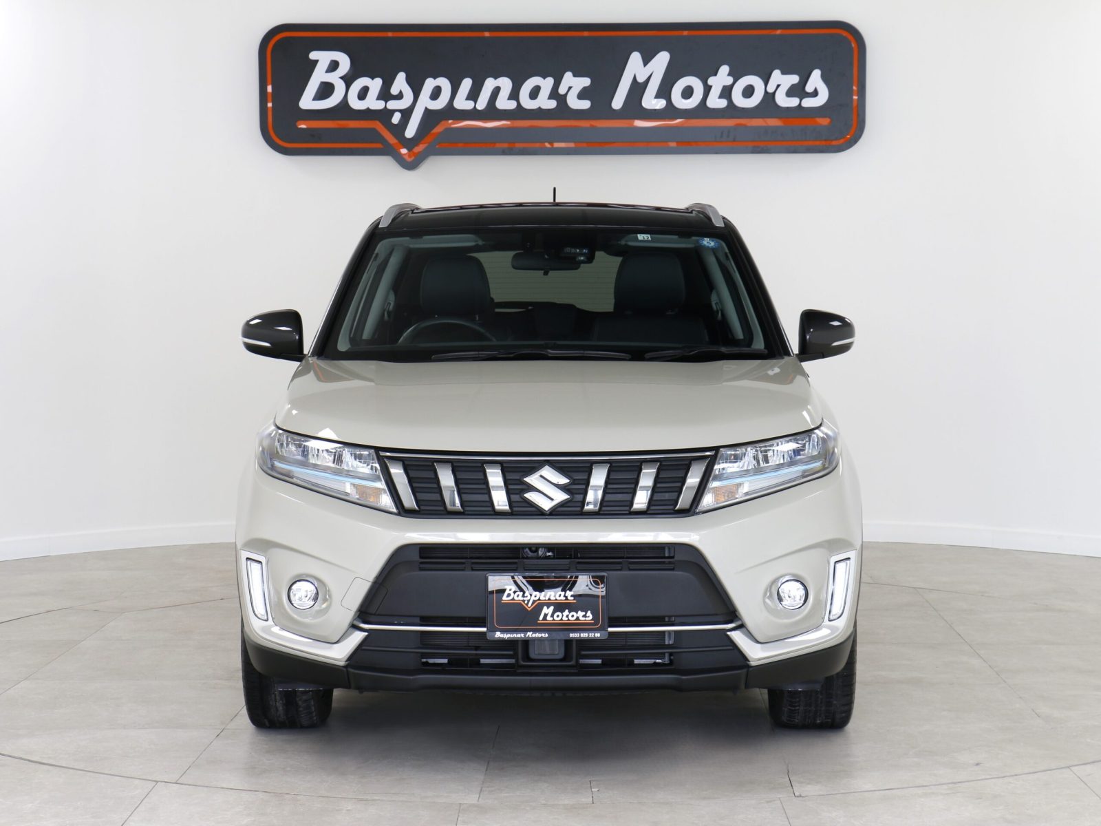 Suzuki Escudo Hybrid 1.5L