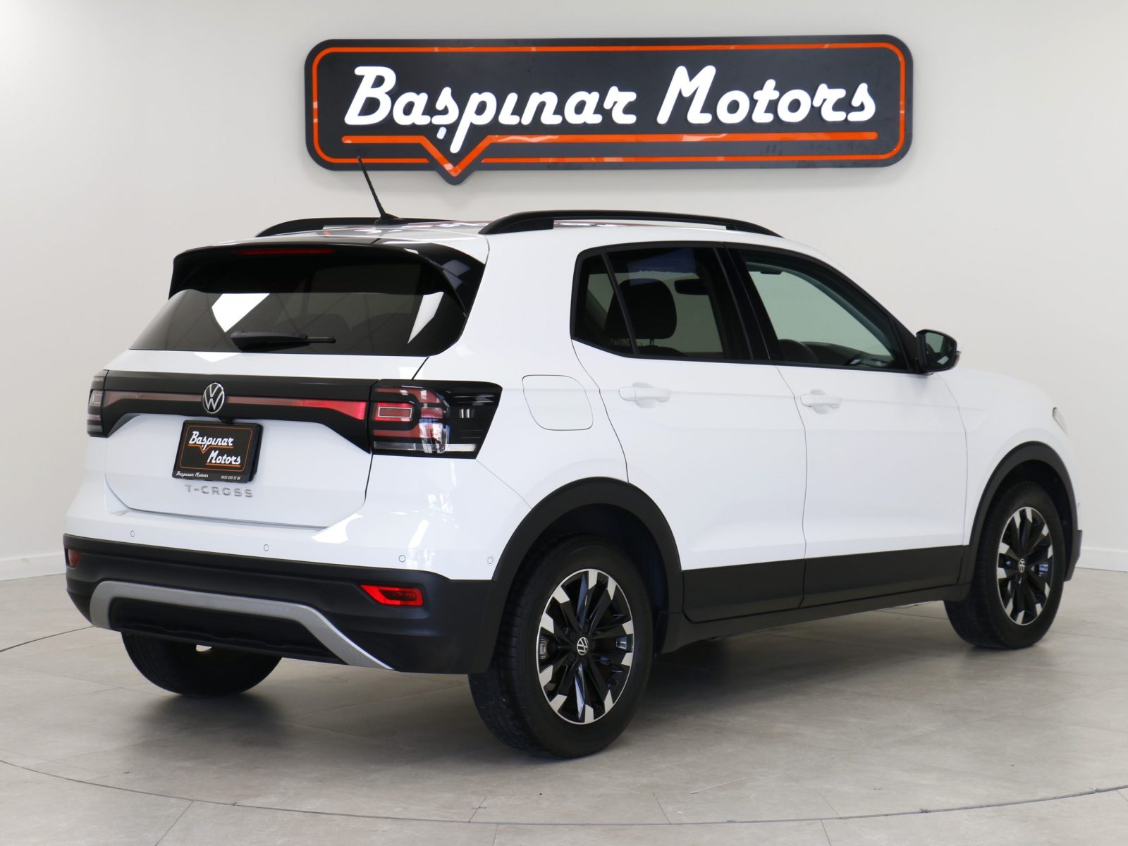 Volkswagen T-Cross 1.0L TSI 1st