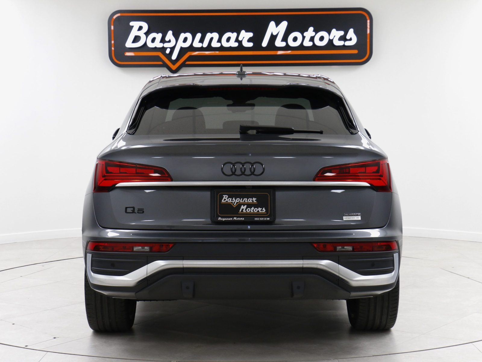 Audi Q5 Sportsback 2.0L  Sportback High Style