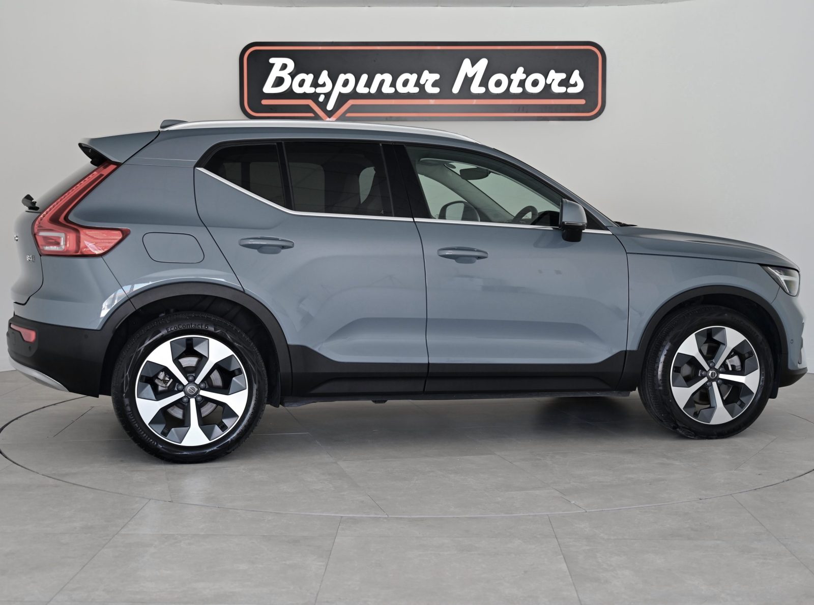 Volvo XC40 Ultimate B4 AWD Design Mild Hybrid