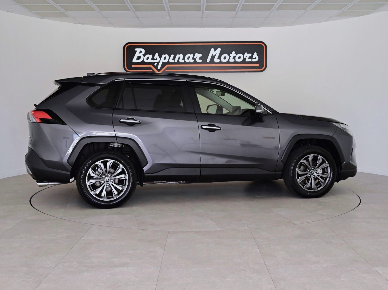 Toyota RAV4 2.5L 4WD Hybrid G