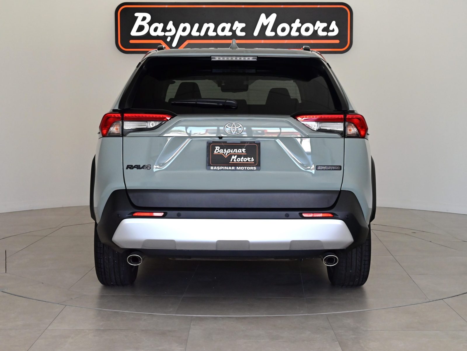 Toyota RAV4 Adventure 2.0L