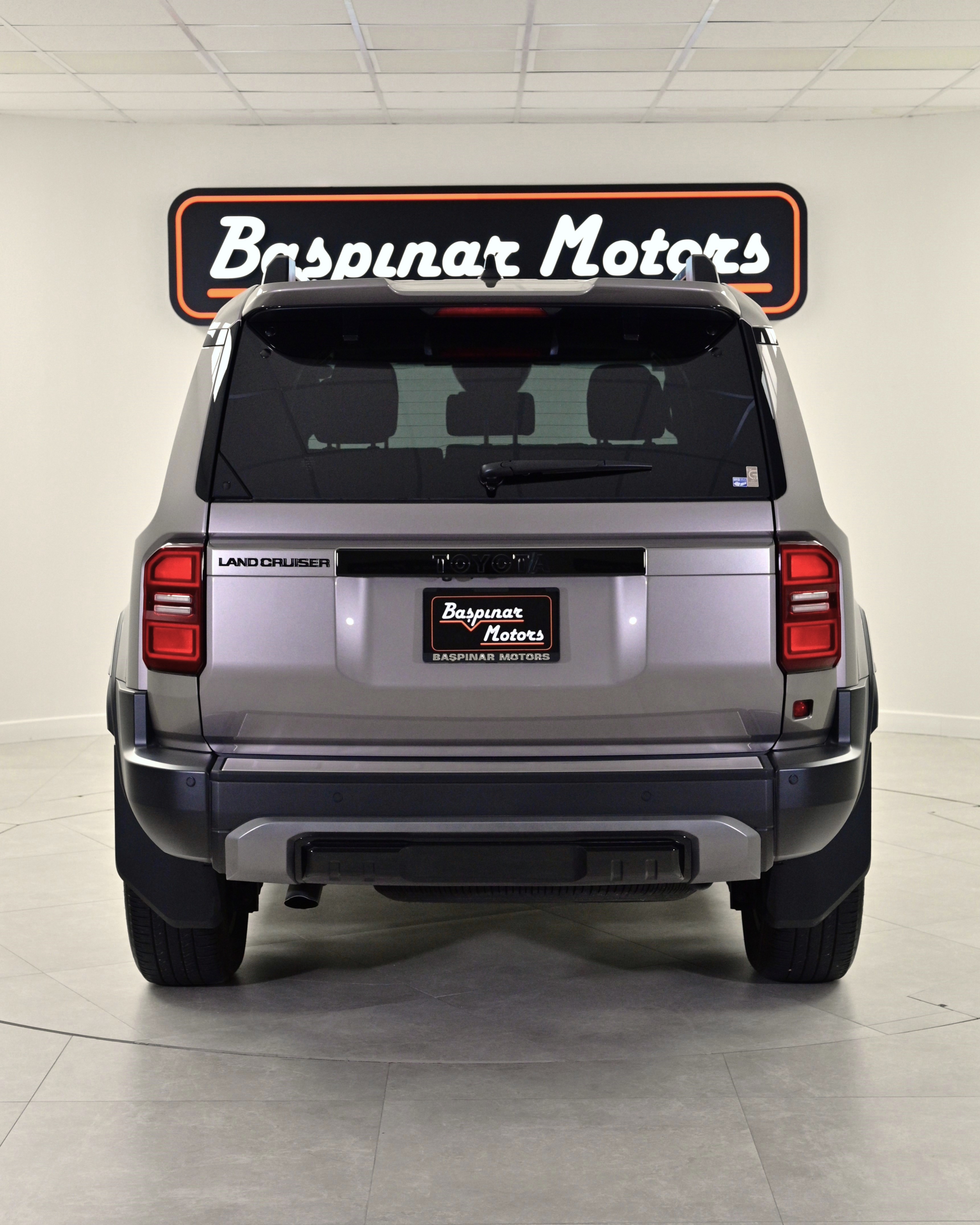 Toyota Land-Cruiser 250 ZX 2.8L Diesel