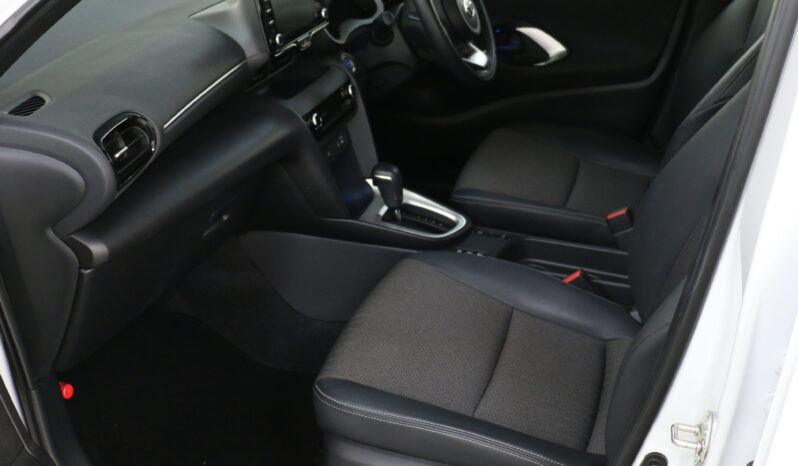 
								Toyota Yaris Cross 1.5 Hybrid Z full									