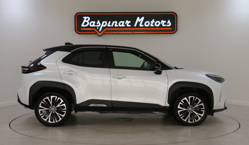 
								Toyota Yaris Cross 1.5 Hybrid Z full									
