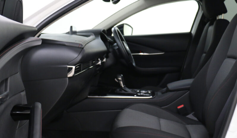 
								Mazda CX-30 1.8L XD Black Tone Edition full									