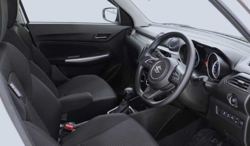 
								Suzuki Swift Hybrid MG full									
