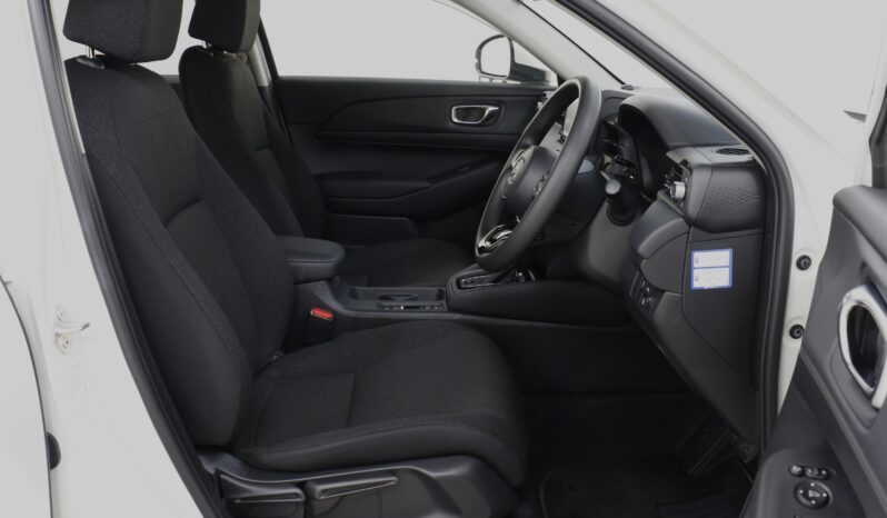 
								Honda Vezel G 1.5L full									