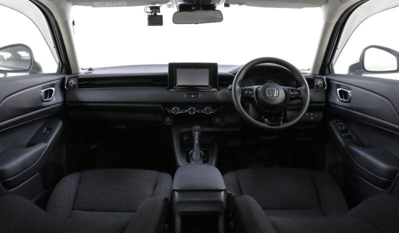 
								Honda Vezel G 1.5L full									