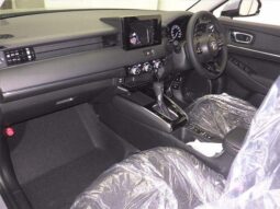 
										Honda Vezel EHEV Z 1.5L Hybrid full									