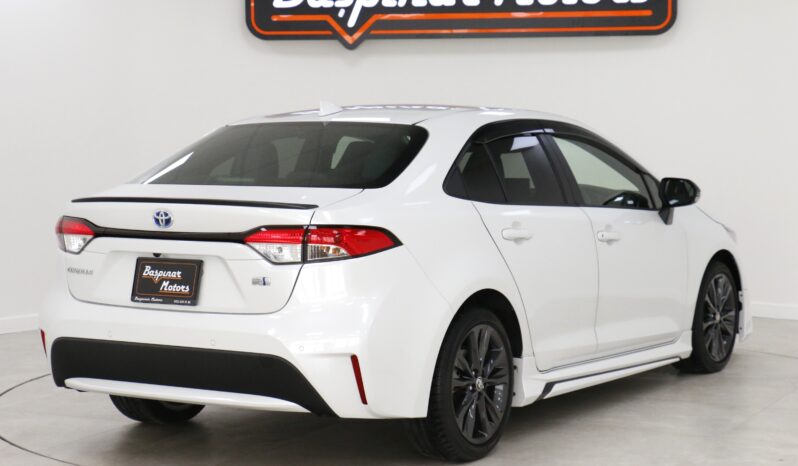 
								Toyota Corolla Hybrid WXB Sedan full									