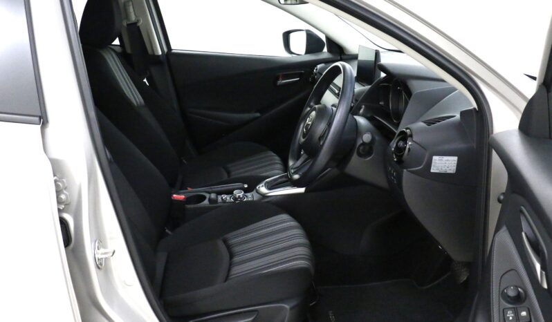
								Mazda 2 – 15S Smart Edition full									