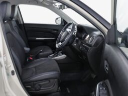 
										Suzuki Escudo Hybrid 1.5L full									