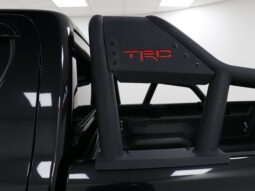 
										Toyota Hilux 2.4D Z Black Rally Edition 4WD full									