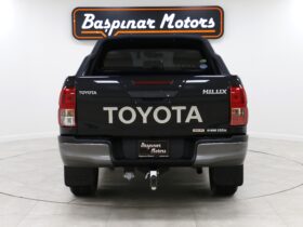 Toyota Hilux 2.4D Z Black Rally Edition 4WD