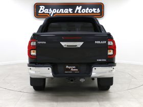 Toyota Hilux 2.4D Z 4WD