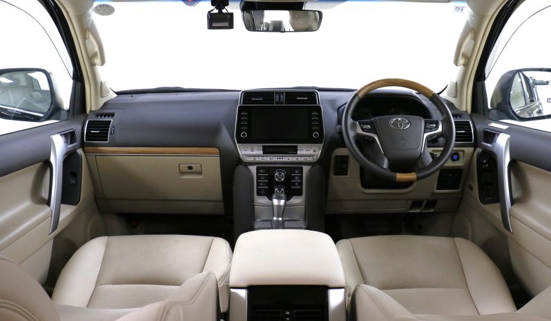 
								Toyota Land-Cruiser-Prado TZ-G 2.8L Diesel 6AT 4WD full									