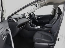 
										Toyota RAV4 Hybrid G 2.5L 4WD full									