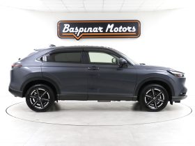 Honda Vezel EHEV X 1.5L Hybrid