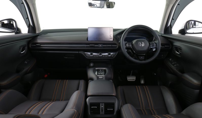 
								Honda ZR-V Z 2.0L E:HEV full									