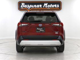Toyota RAV4 2.5L 4WD Adventure Hybrid