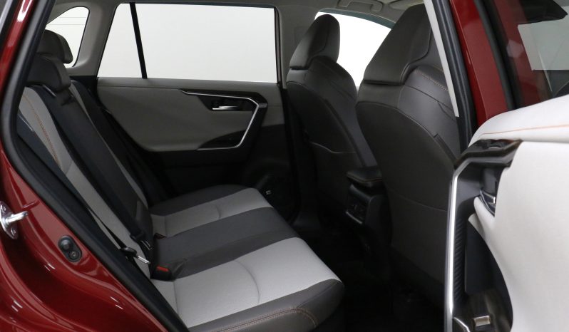 
								Toyota RAV4 2.5L 4WD Adventure Hybrid full									