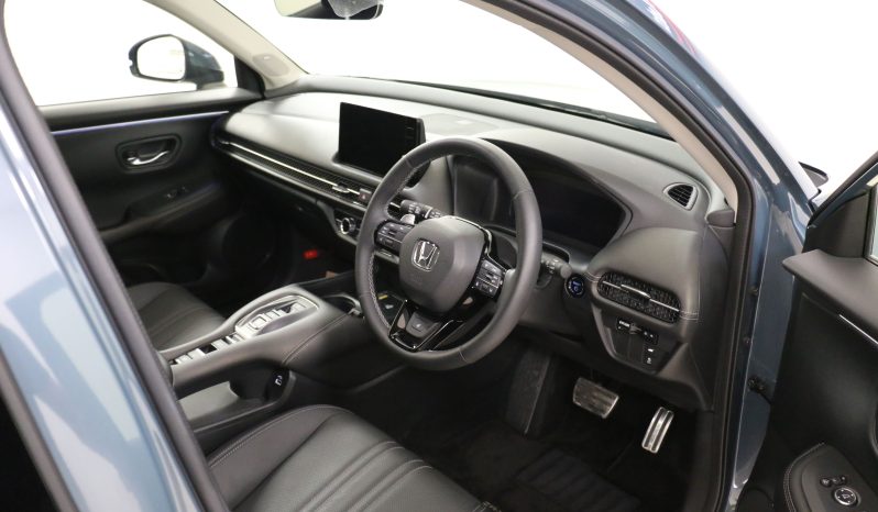 
								Honda ZR-V Z 2.0L E:HEV full									