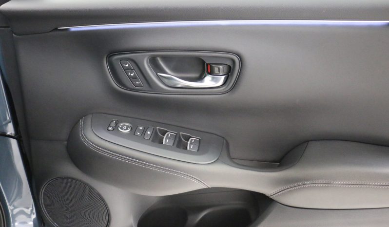 
								Honda ZR-V Z 2.0L E:HEV full									