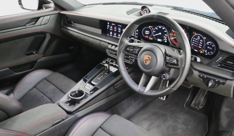 
								Porsche 911 Carrera 4 GTS 3.0dr Coupe Automatic full									