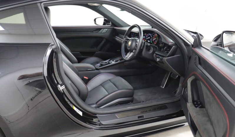 
								Porsche 911 Carrera 4 GTS 3.0dr Coupe Automatic full									