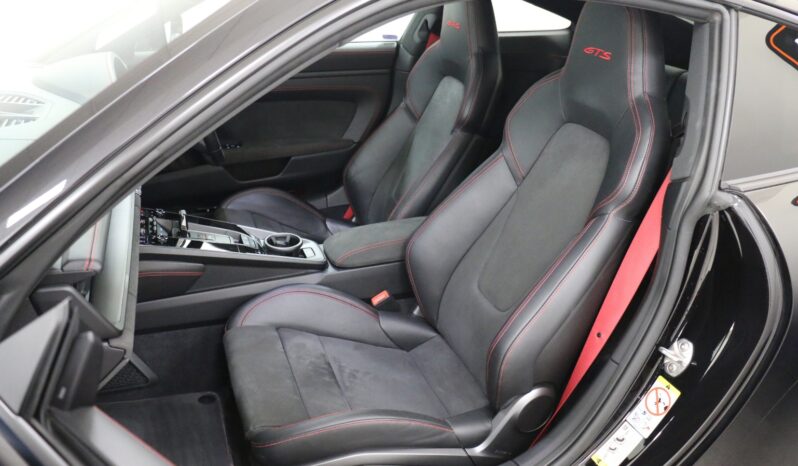 
								Porsche 911 Carrera 4 GTS 3.0dr Coupe Automatic full									