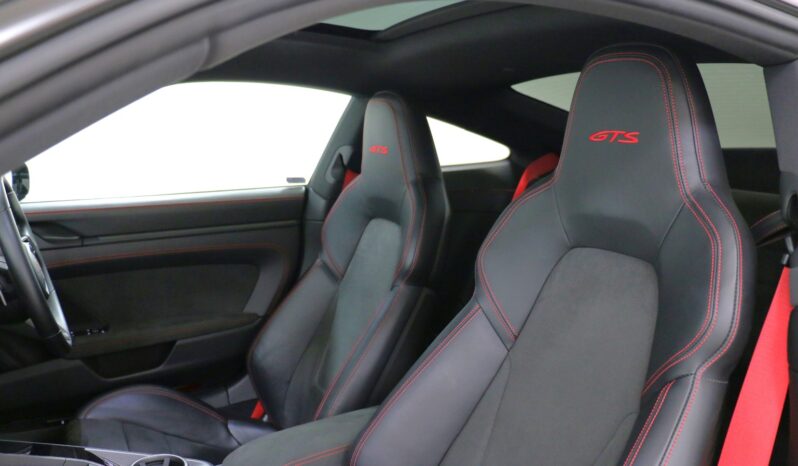 
								Porsche 911 Carrera 4 GTS 3.0dr Coupe Automatic full									