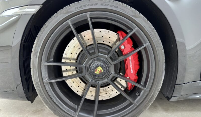 
								Porsche 911 Carrera 4 GTS 3.0dr Coupe Automatic full									