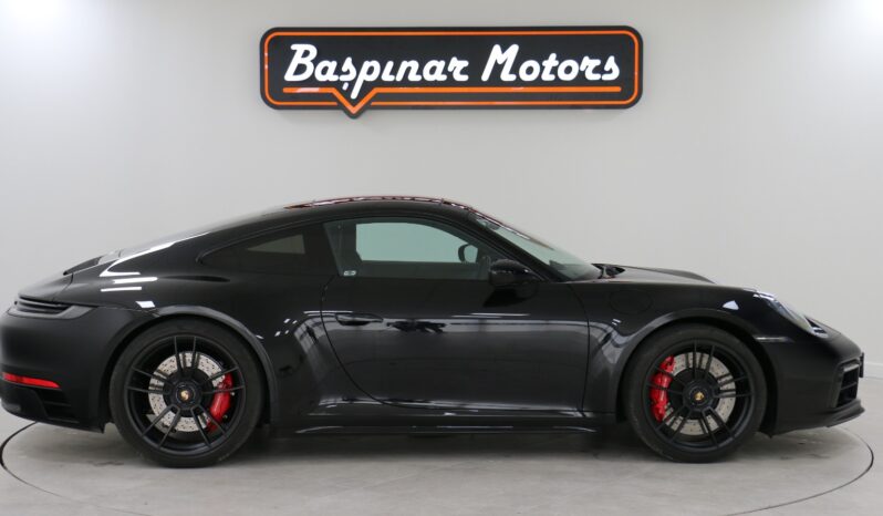 
								Porsche 911 Carrera 4 GTS 3.0dr Coupe Automatic full									