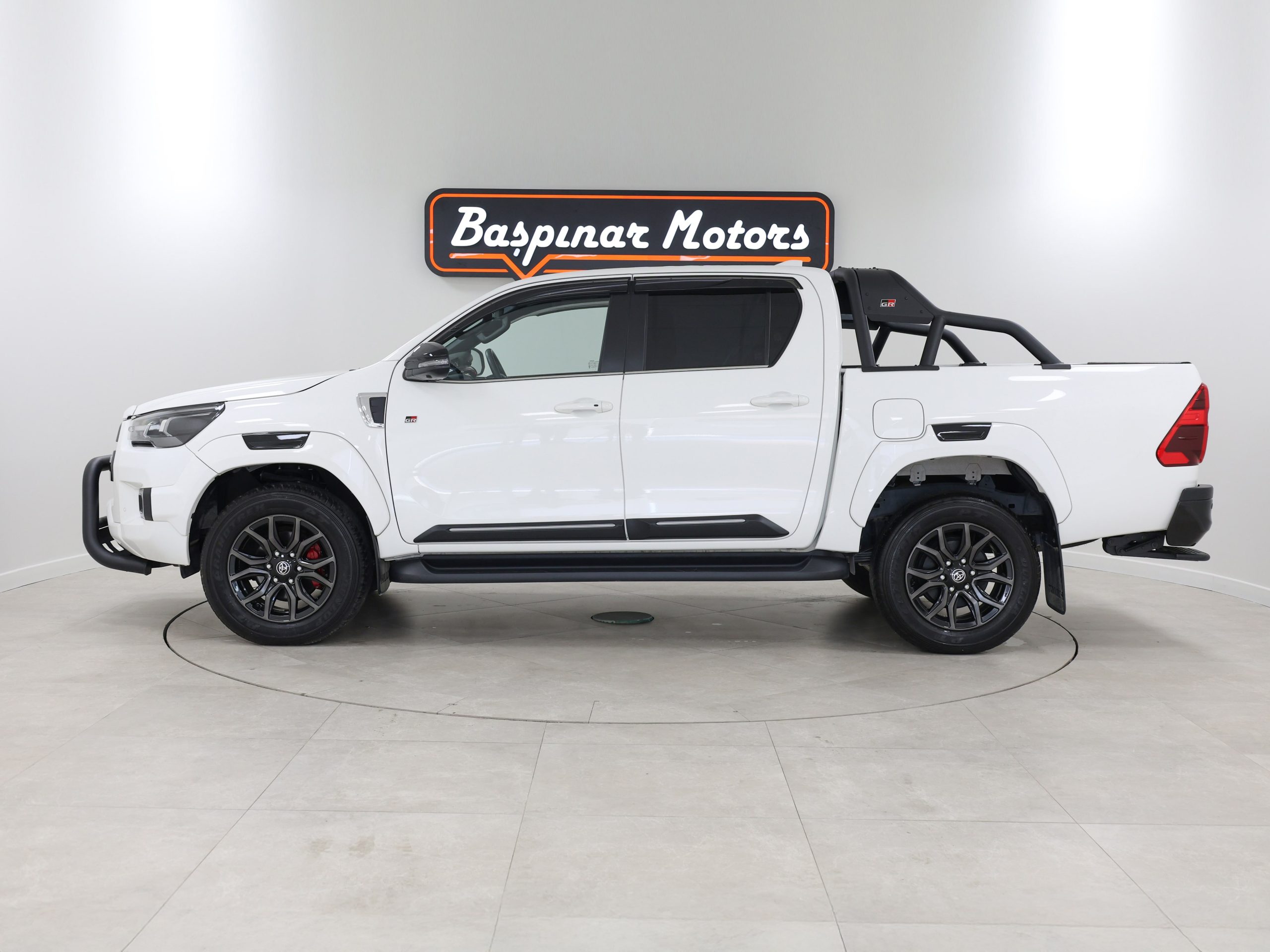 Toyota Hilux Z GR Sport 2.4D