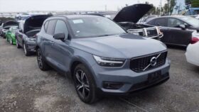 Volvo XC40 B4 AWD R Design Mild Hybrid