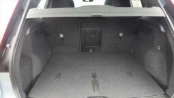 
										Volvo XC40 B4 AWD R Design Mild Hybrid full									