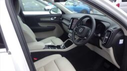 
										Volvo XC40 Ultimate B4 AWD  Design Mild Hybrid full									