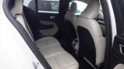 
										Volvo XC40 Ultimate B4 AWD  Design Mild Hybrid full									
