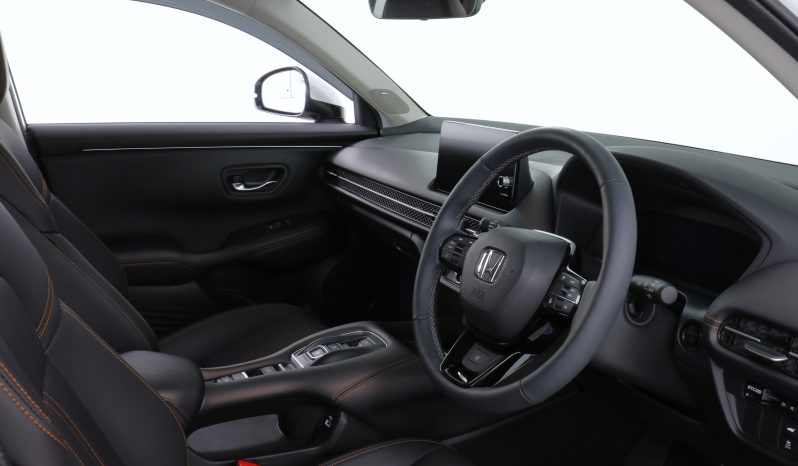
								Honda ZR-V  X 1.5L full									