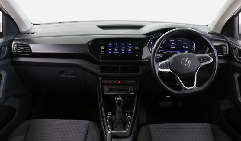 
								Volkswagen T-Cross 1.0L TSI 1st full									