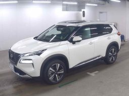Nissan X-TRAIL G E-4ORCE
