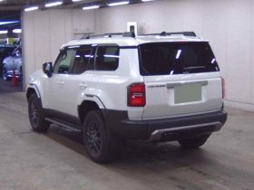 Toyota Land-Cruiser 250 VX 2.8L Diesel