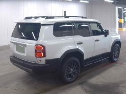 Toyota Land-Cruiser 250 VX 2.8L Diesel