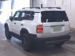 Toyota Land-Cruiser 250 VX 2.8L Diesel
