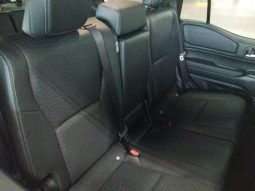 
										Toyota Land-Cruiser 250 VX 2.8L Diesel full									