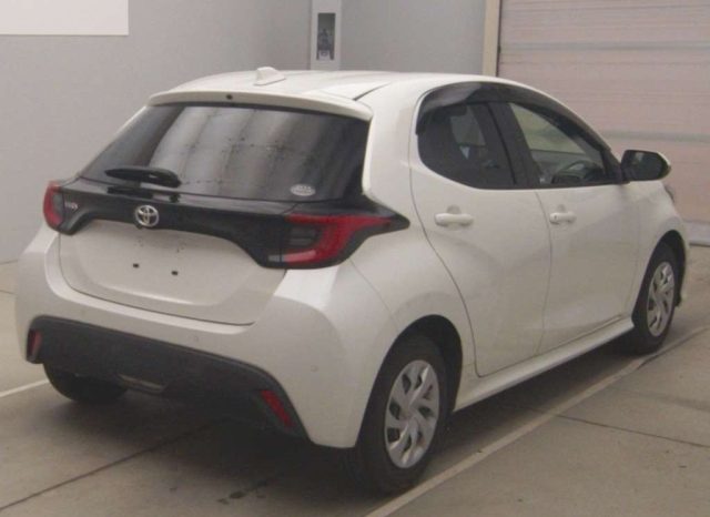 
								Toyota Yaris G 1.0L full									