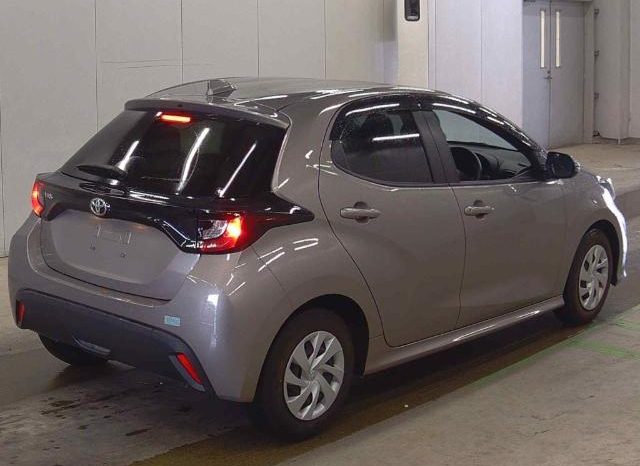 
								Toyota Yaris G 1.0L full									