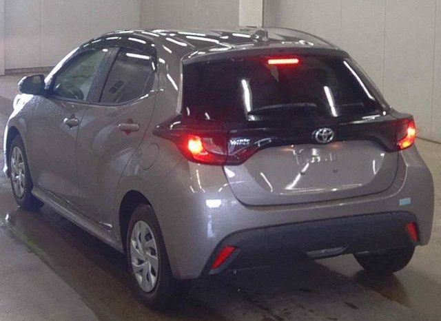 
								Toyota Yaris G 1.0L full									