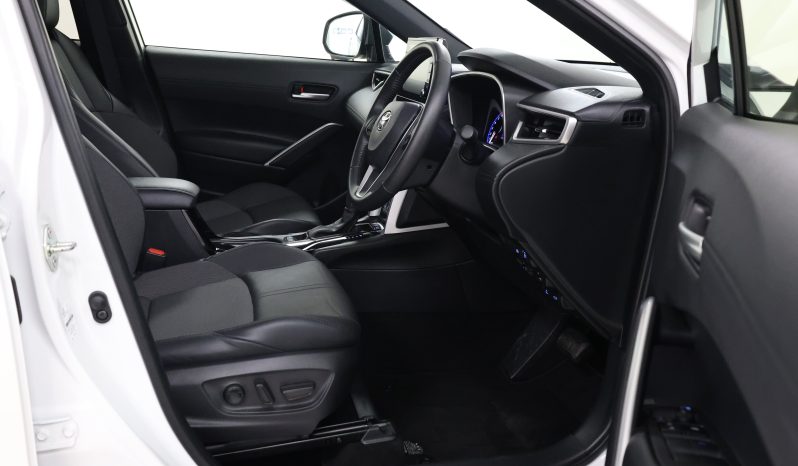 
								Toyota Corolla Cross Hybrid  Z 1.8L full									